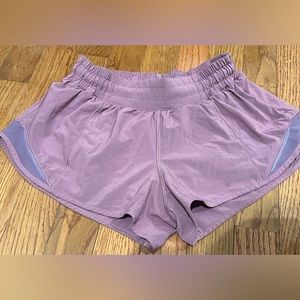 EUC Lululemon hotty hot Shorts